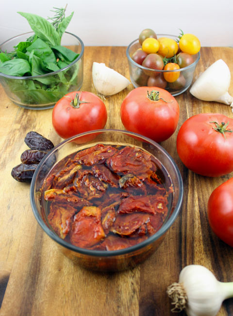 homemade tomato sauce ingredients