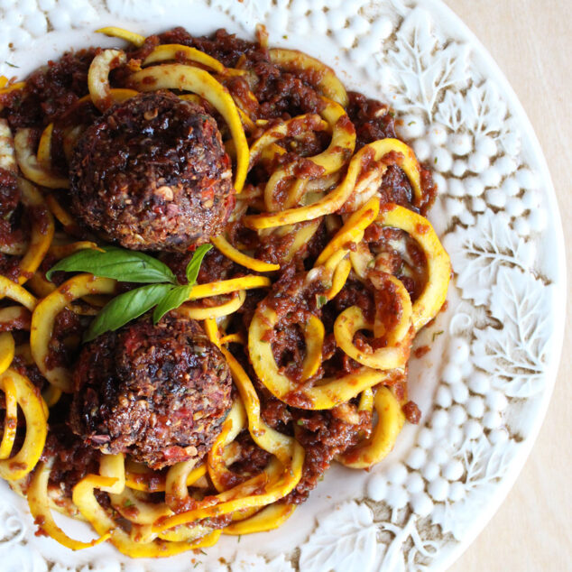 Zoodles, Marinara, & Veggie Balls